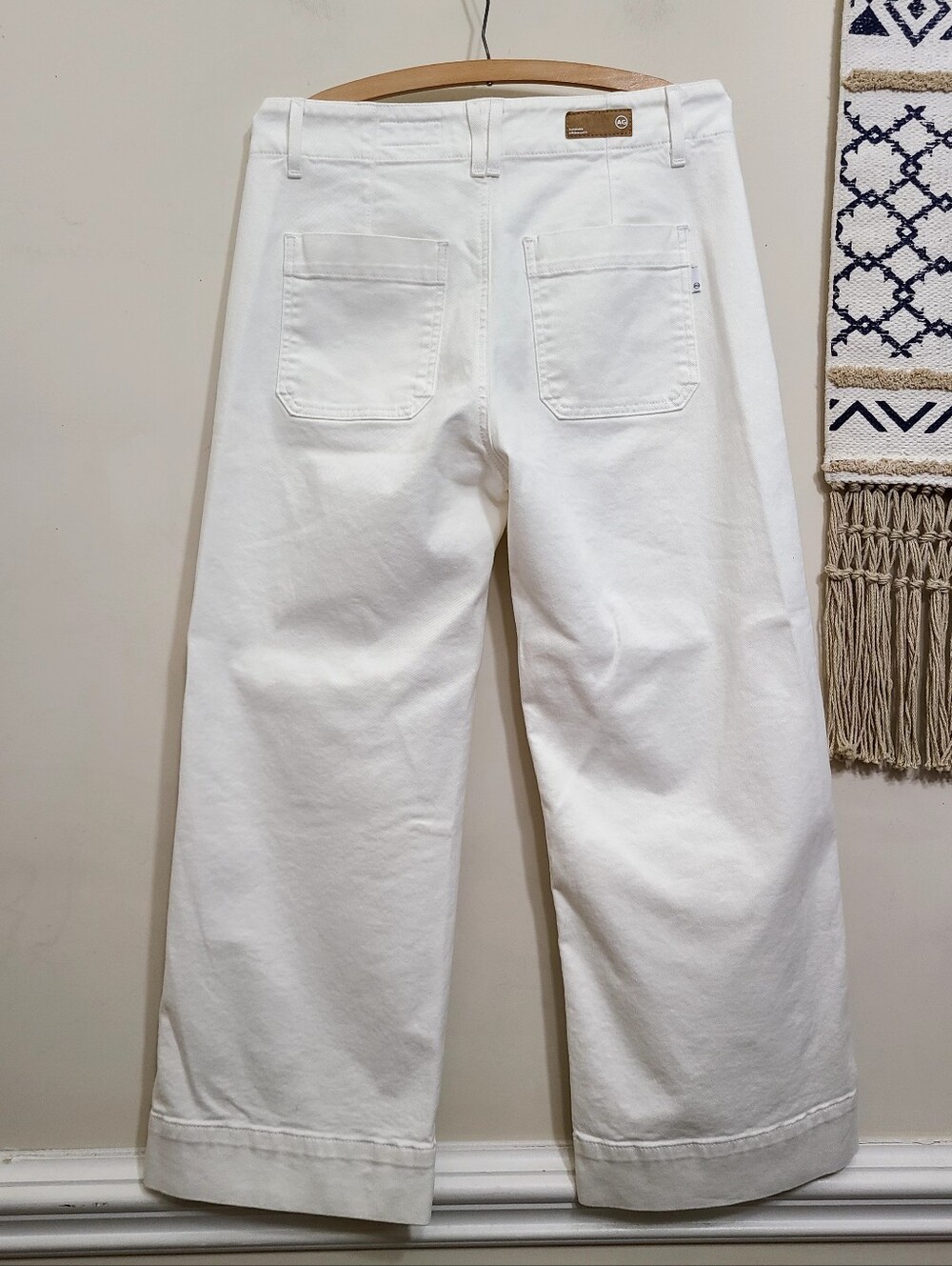 AG Adriano Golschmied Natasha Mid-Rise Crop Jeans in Powder Size 27 - Picture 8 of 9